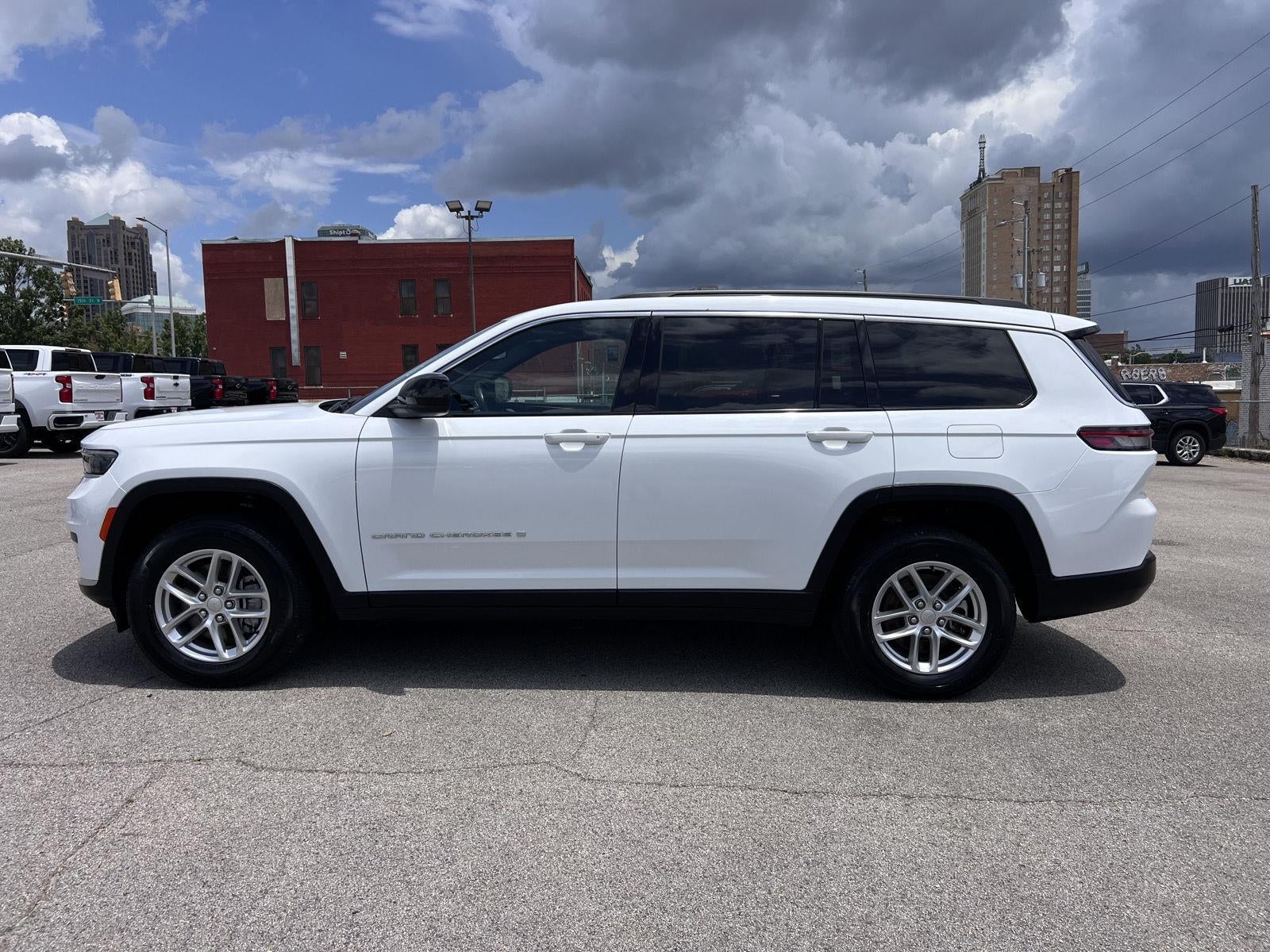 2024 Jeep Grand Cherokee L Laredo