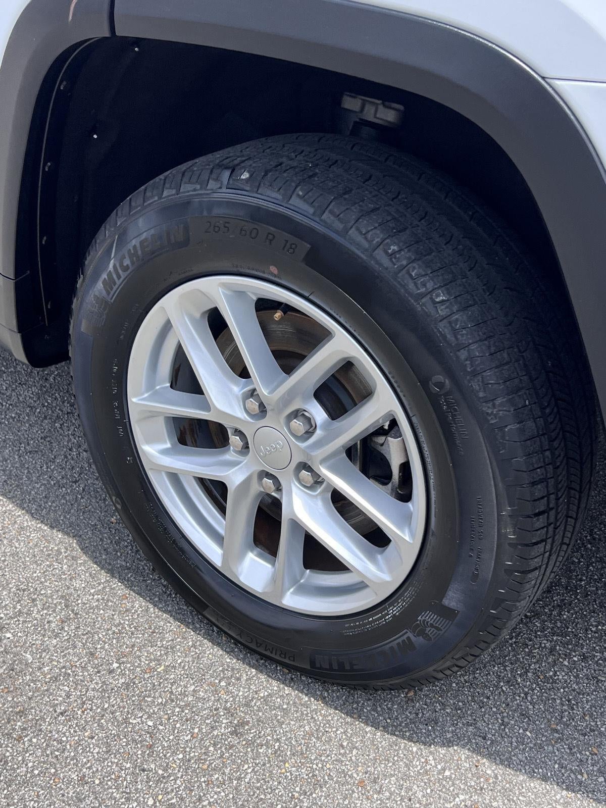 2024 Jeep Grand Cherokee L Laredo
