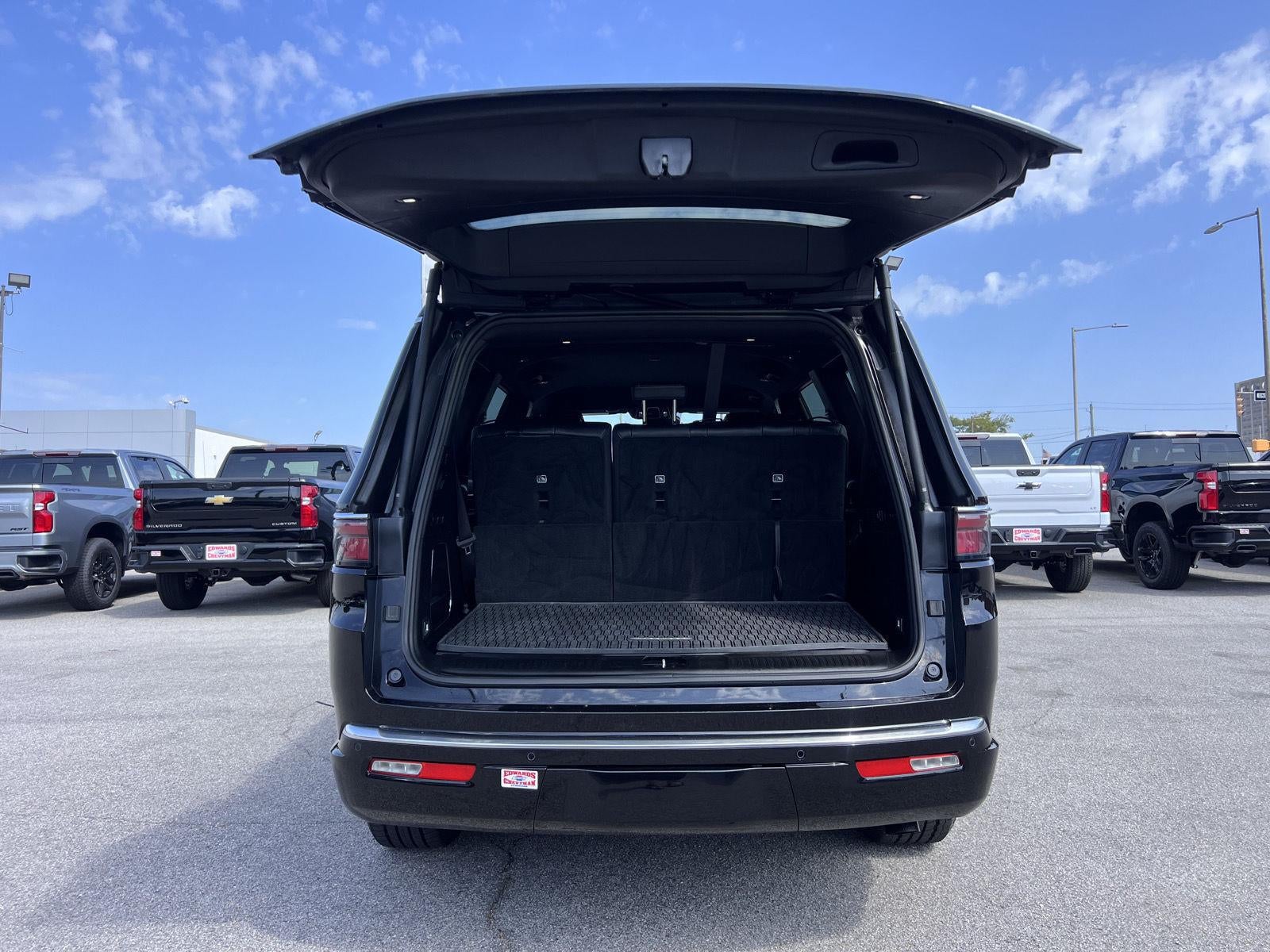 2024 Jeep Wagoneer Series II