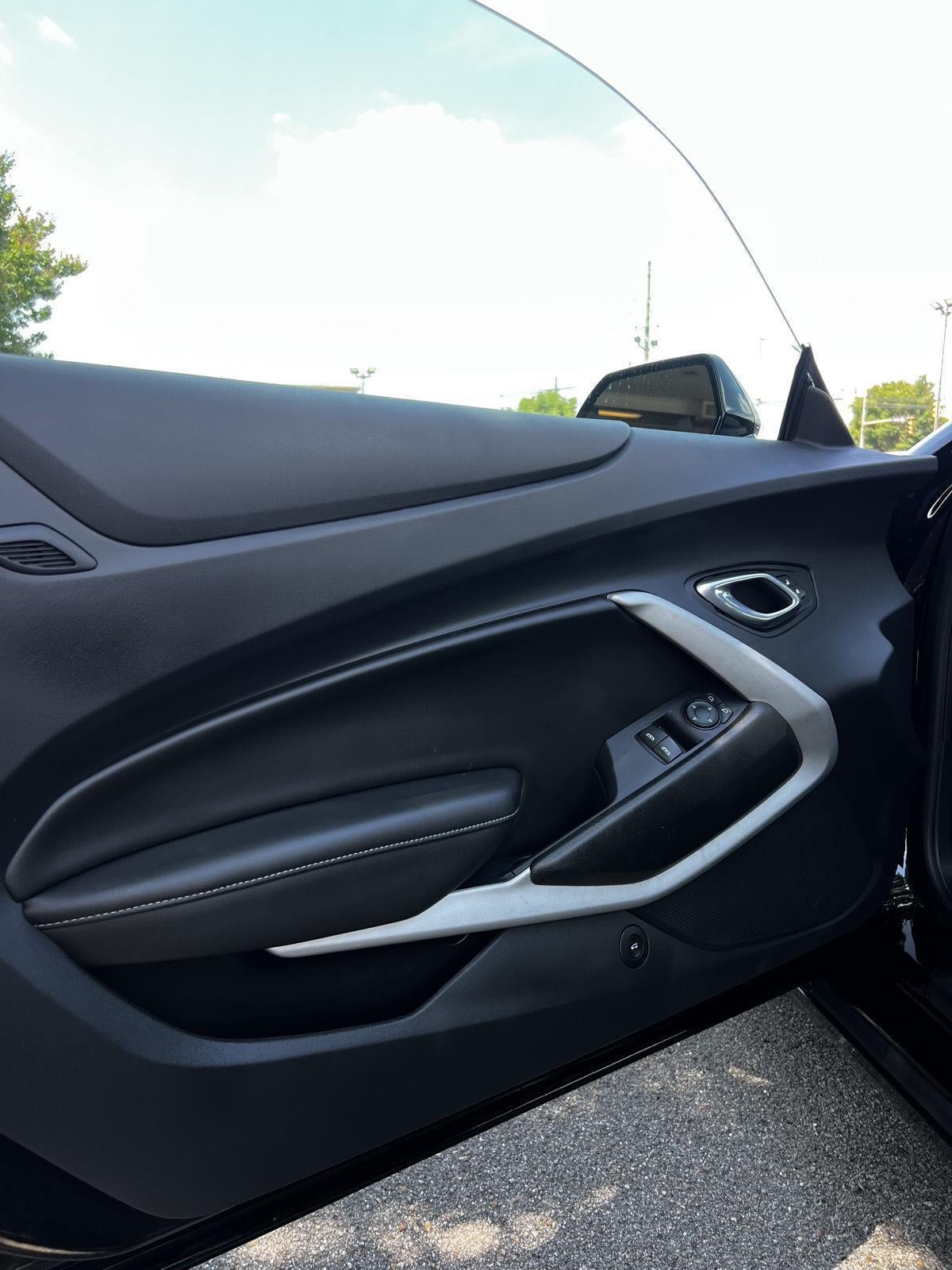 2023 Chevrolet Camaro 1LS