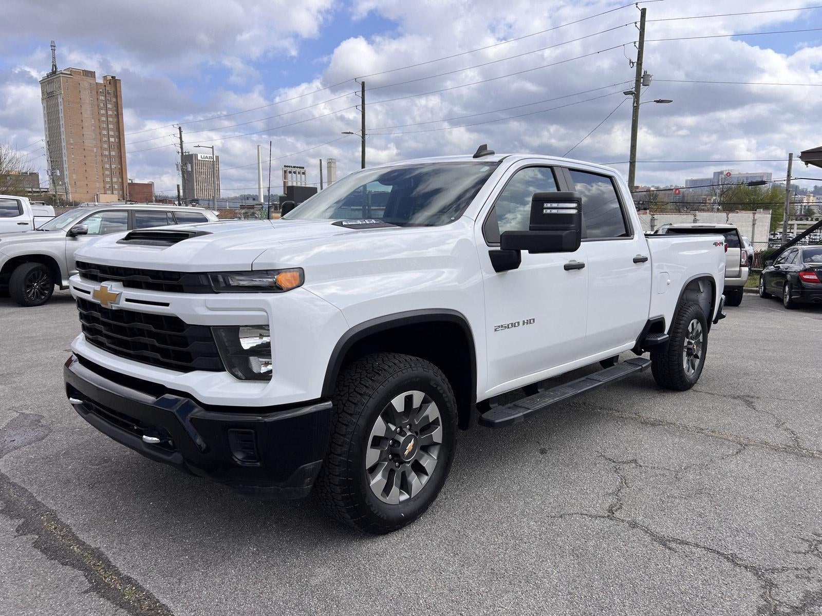 2024 Chevrolet Silverado 2500 HD Custom