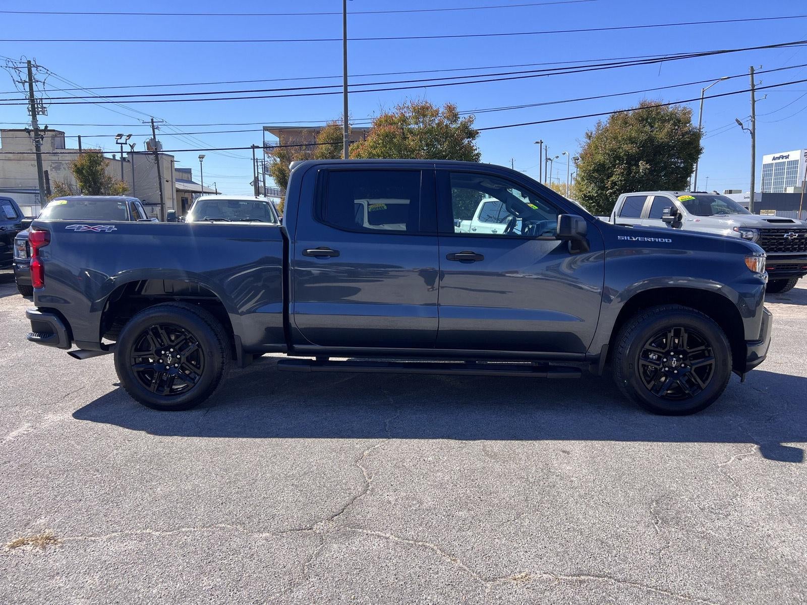 2022 Chevrolet Silverado 1500 LTD Custom