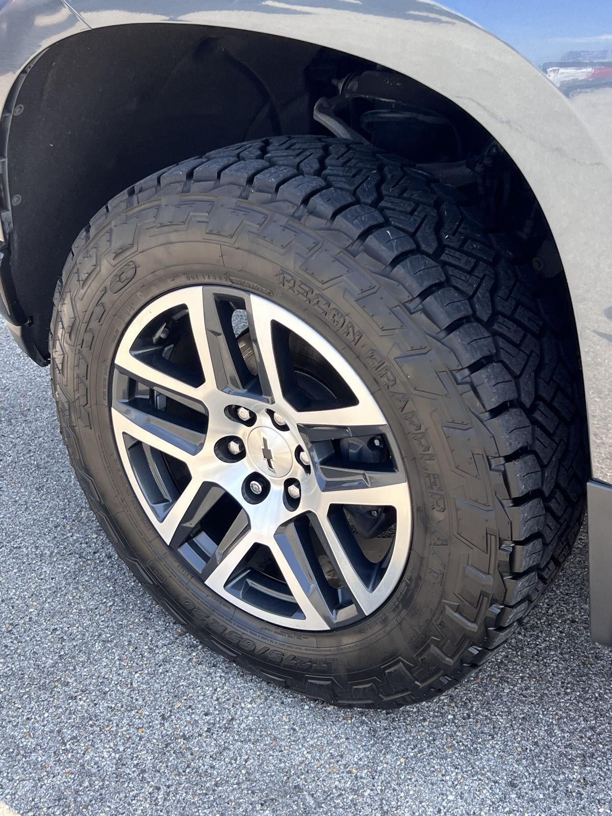 2019 Chevrolet Silverado 1500 Custom Trail Boss