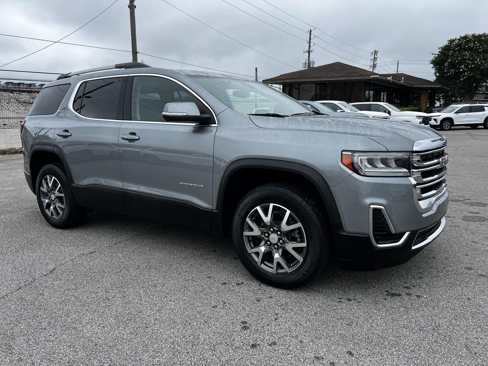 2023 GMC Acadia SLE