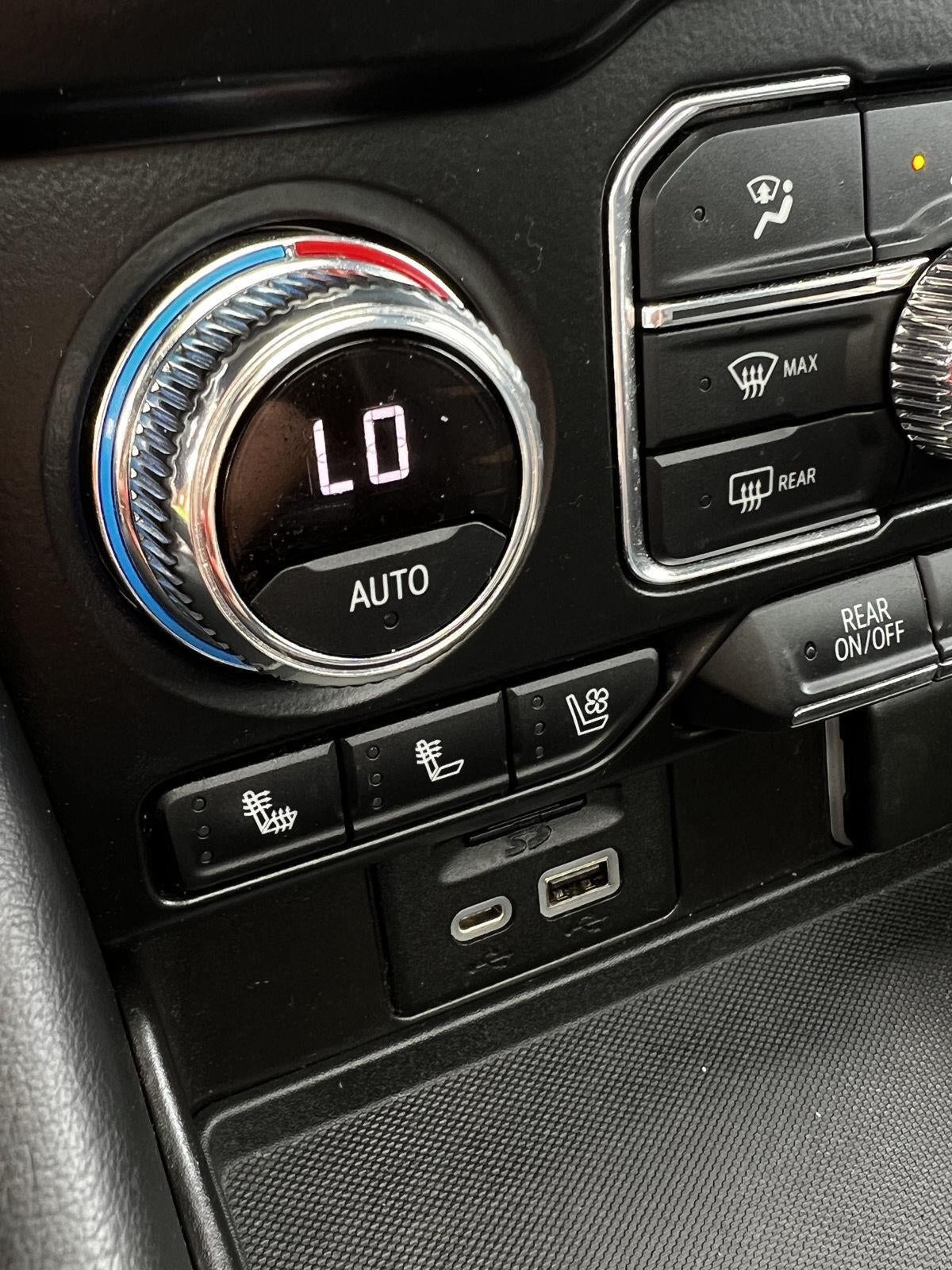 2021 GMC Yukon AT4