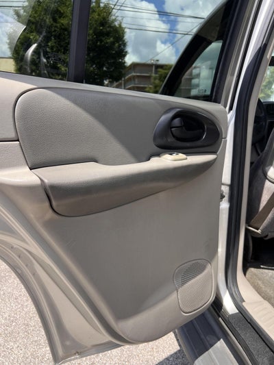 2004 Chevrolet Trailblazer LS