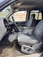 2004 Chevrolet Trailblazer LS