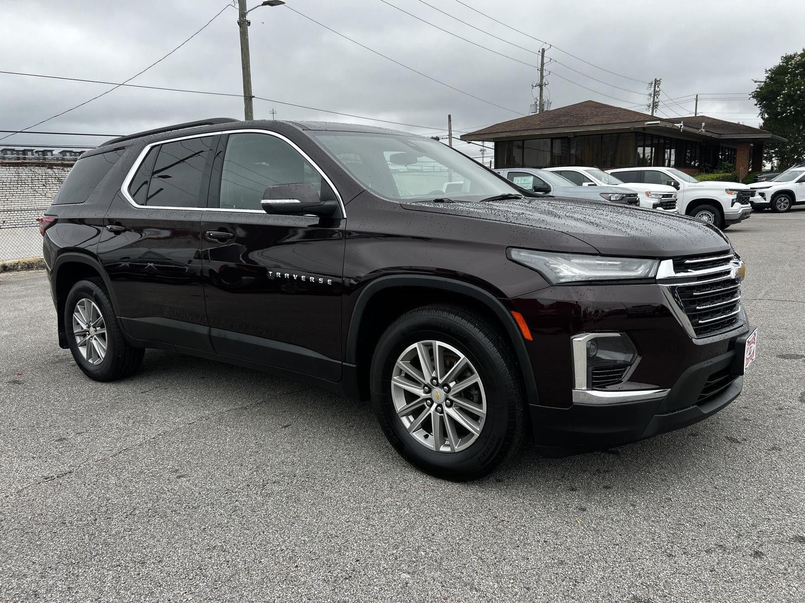 2023 Chevrolet Traverse LT Cloth