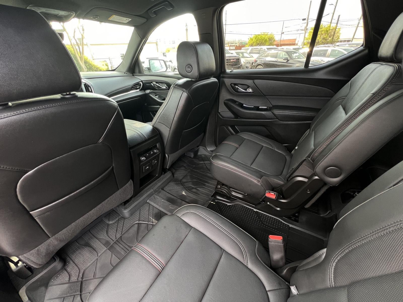 2023 Chevrolet Traverse RS