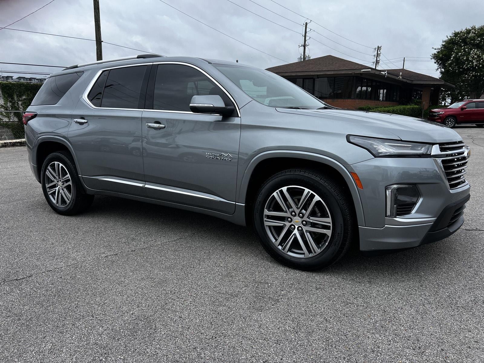 2023 Chevrolet Traverse High Country