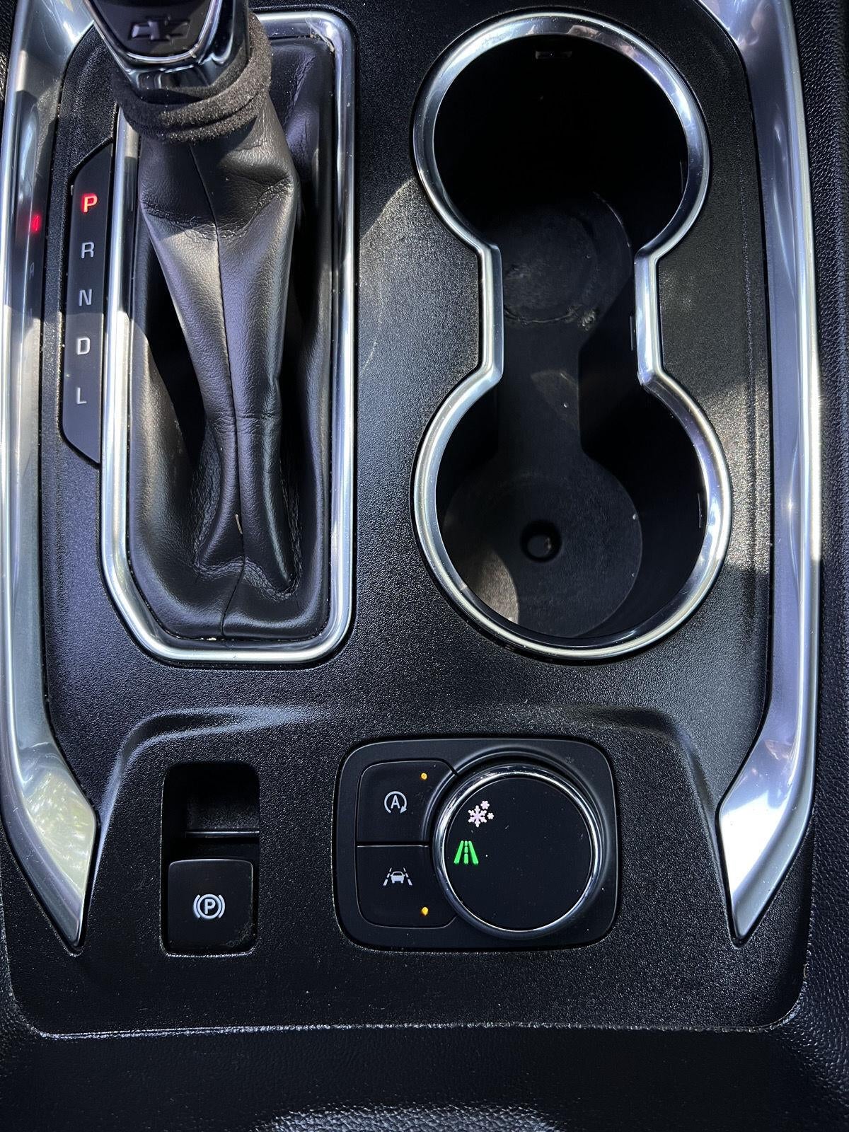 2024 Chevrolet Traverse Limited LT Cloth