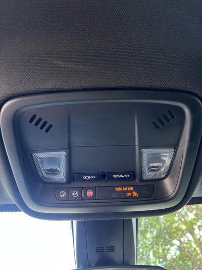 2024 Chevrolet Traverse Limited LT Cloth