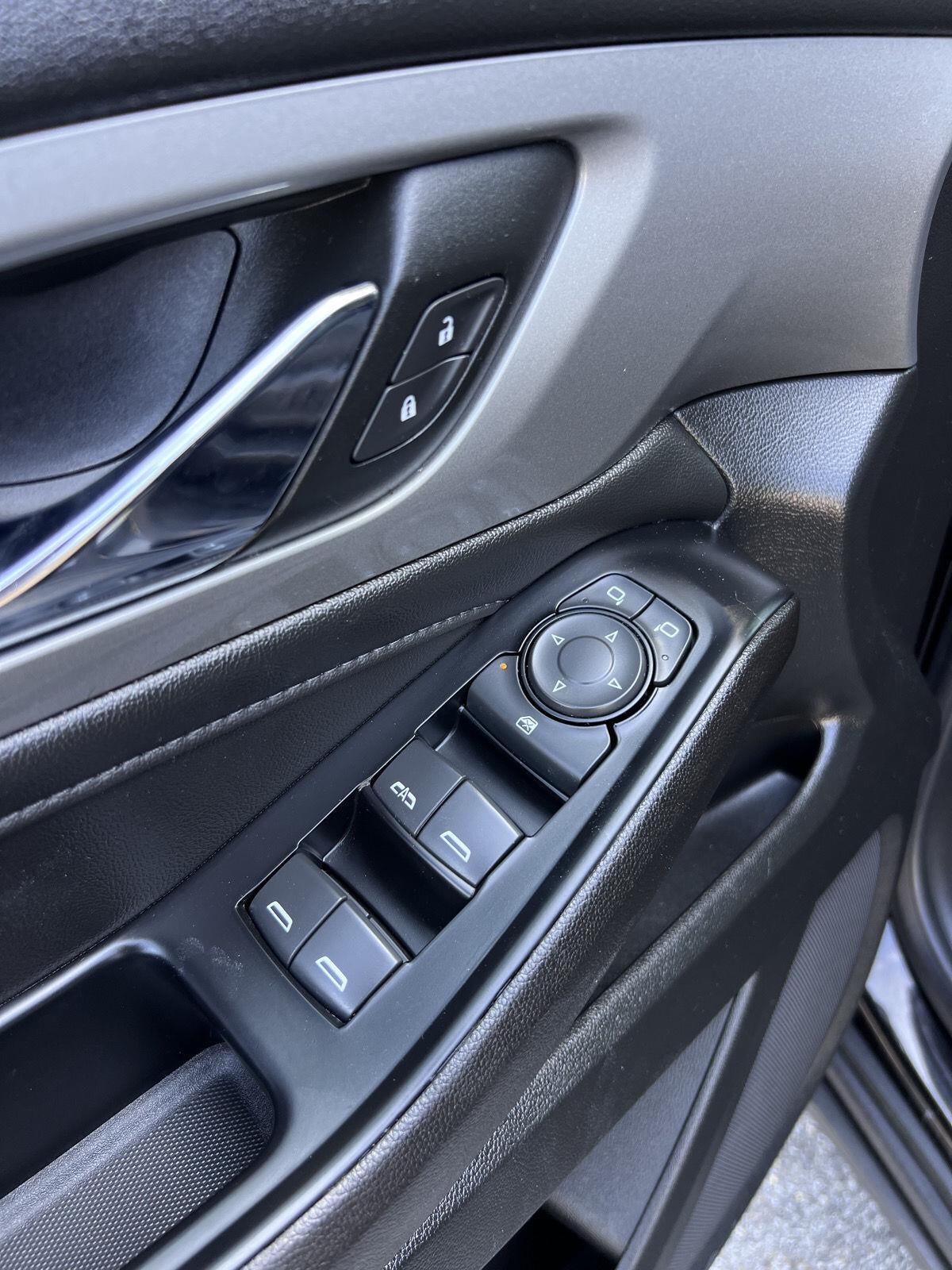 2024 Chevrolet Traverse Limited LT Cloth