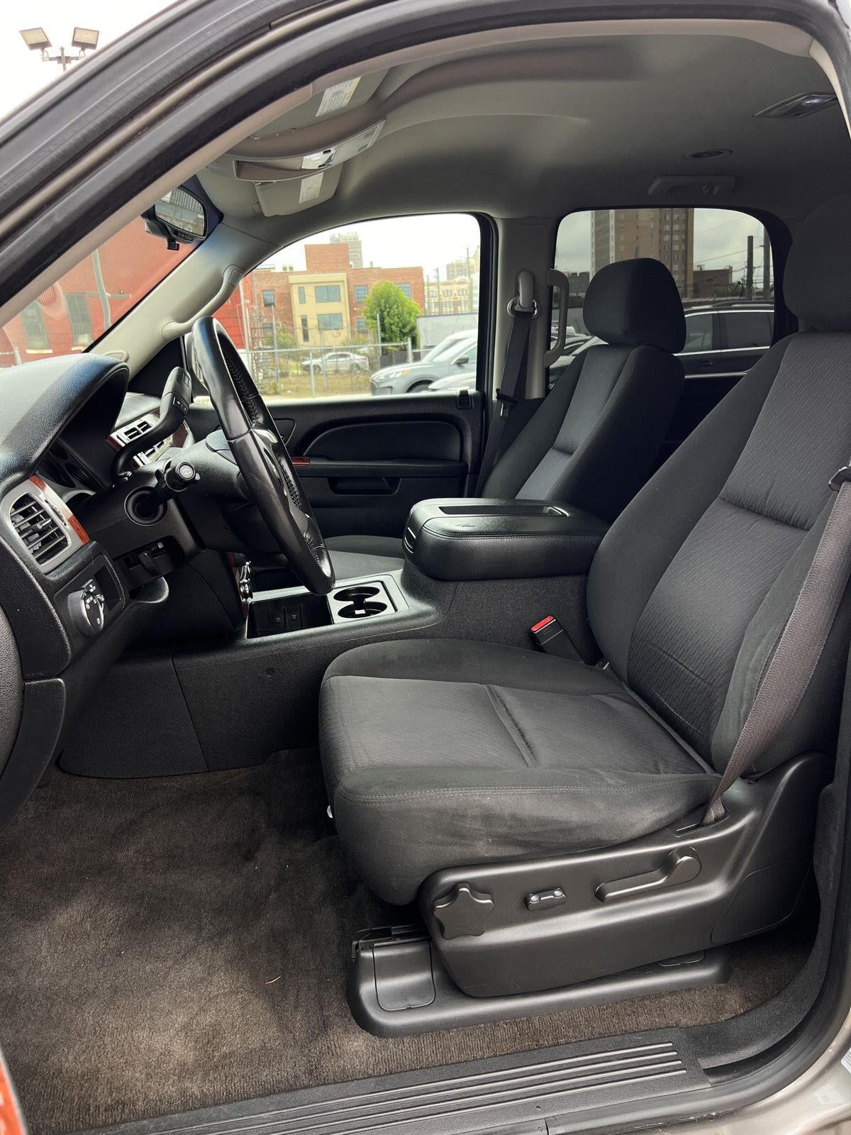 2012 Chevrolet Tahoe LS