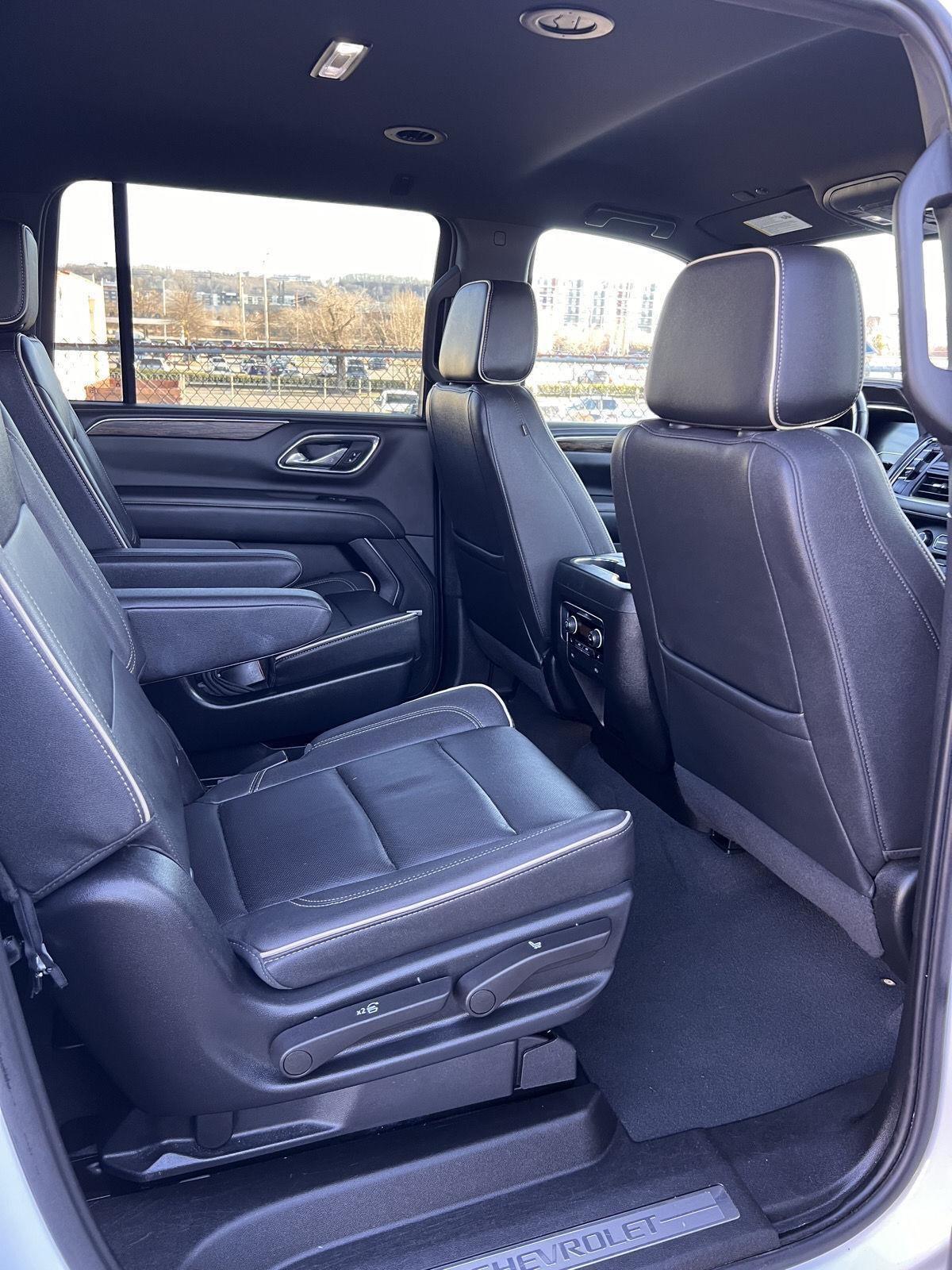 2023 Chevrolet Suburban Premier