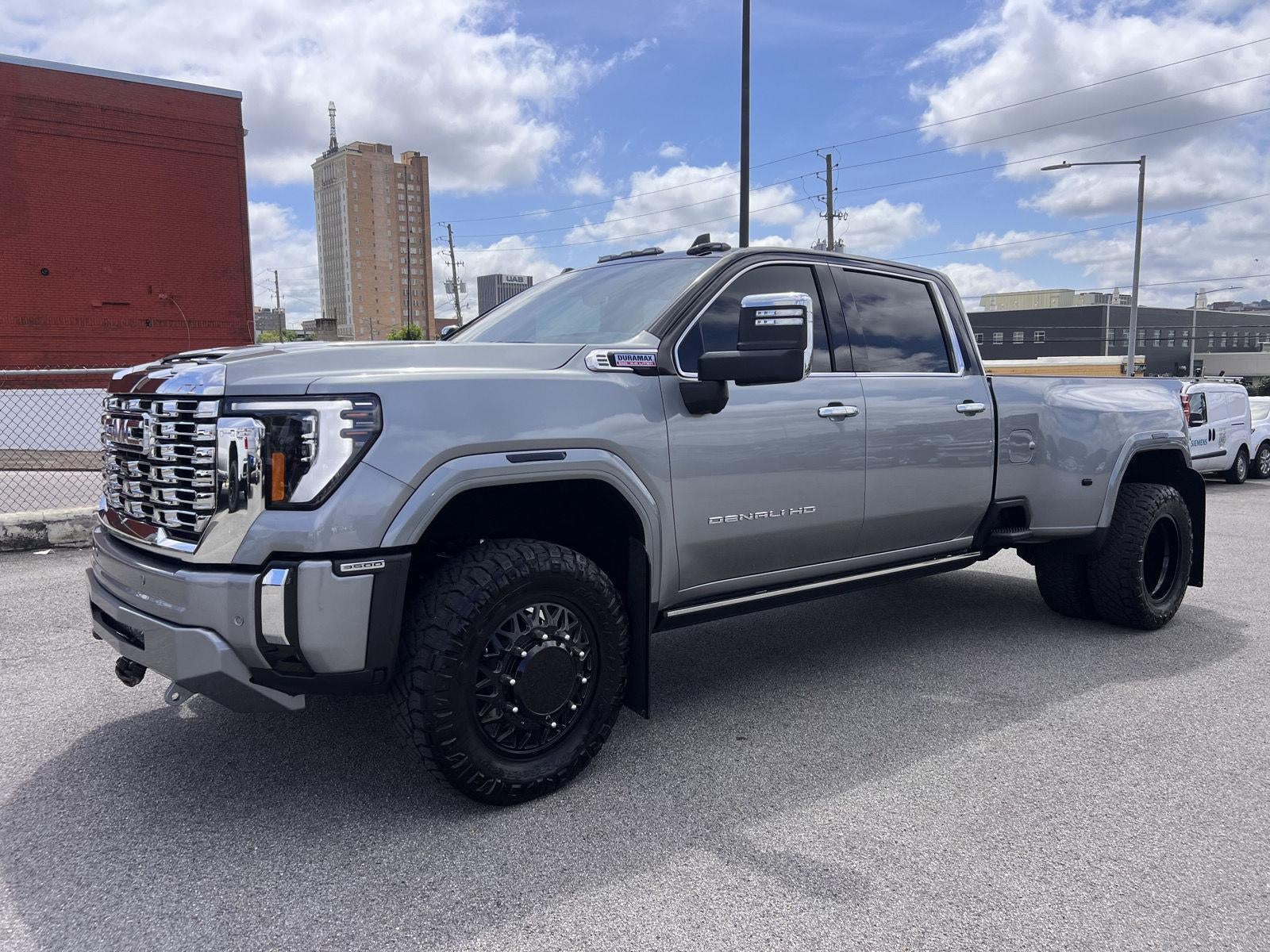 2024 GMC Sierra 3500 HD Denali DRW