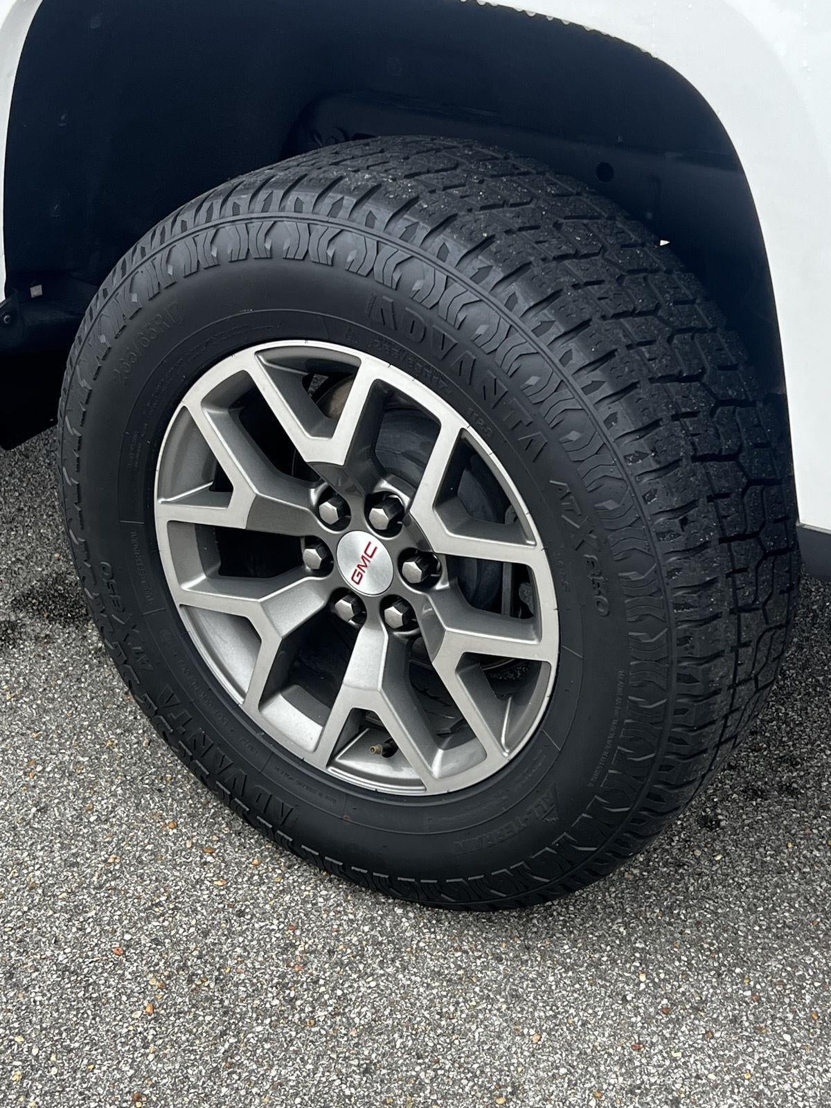 2021 GMC Canyon 4WD AT4 w/Leather