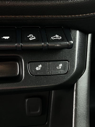 2021 GMC Canyon 4WD AT4 w/Leather