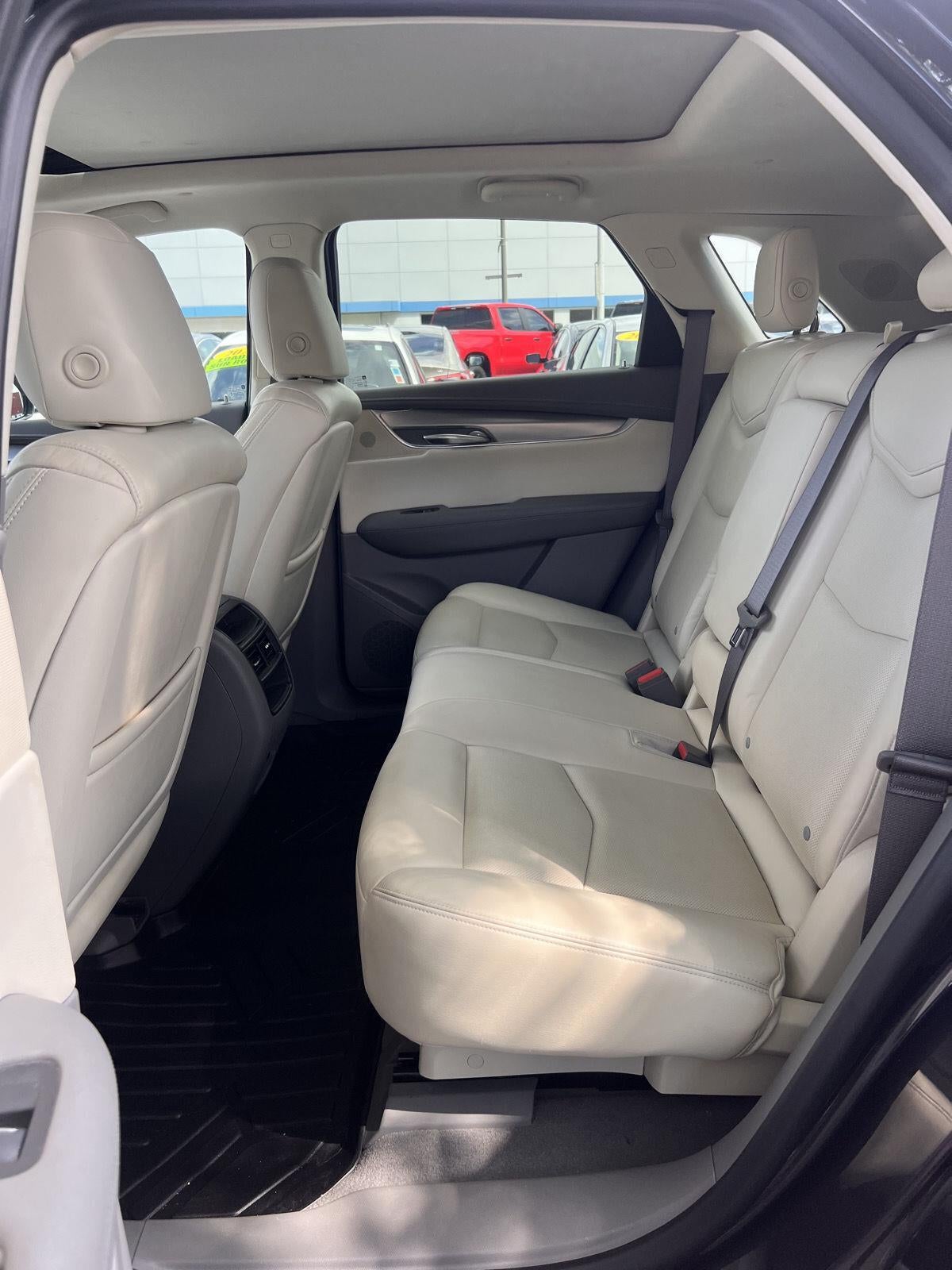 2017 Cadillac XT5 Premium Luxury FWD