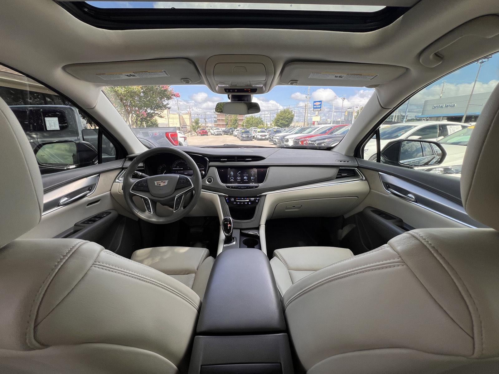 2017 Cadillac XT5 Premium Luxury FWD