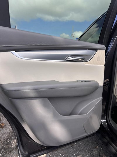 2017 Cadillac XT5 Premium Luxury FWD
