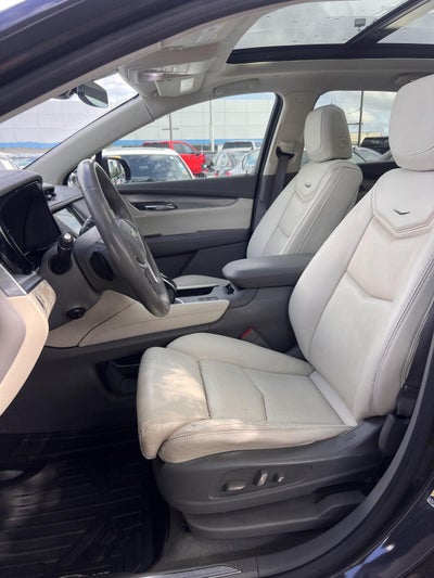 2017 Cadillac XT5 Premium Luxury FWD
