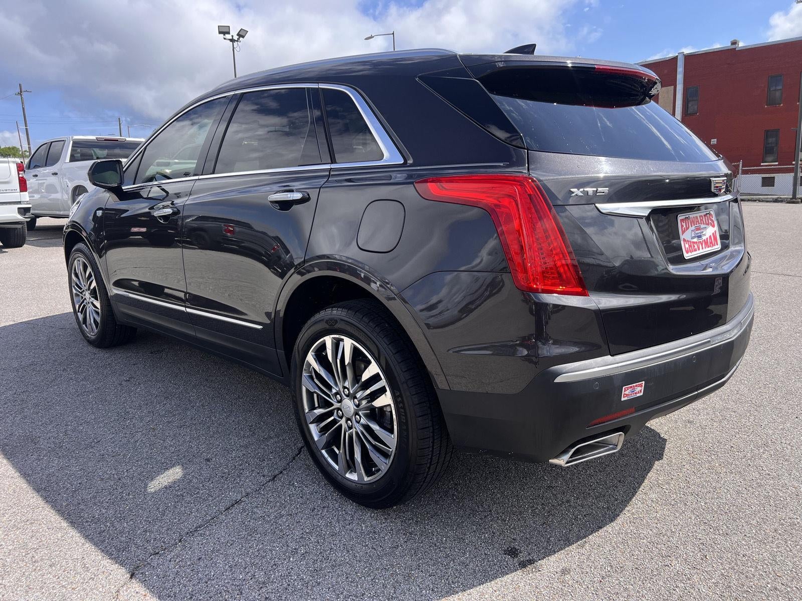 2017 Cadillac XT5 Premium Luxury FWD