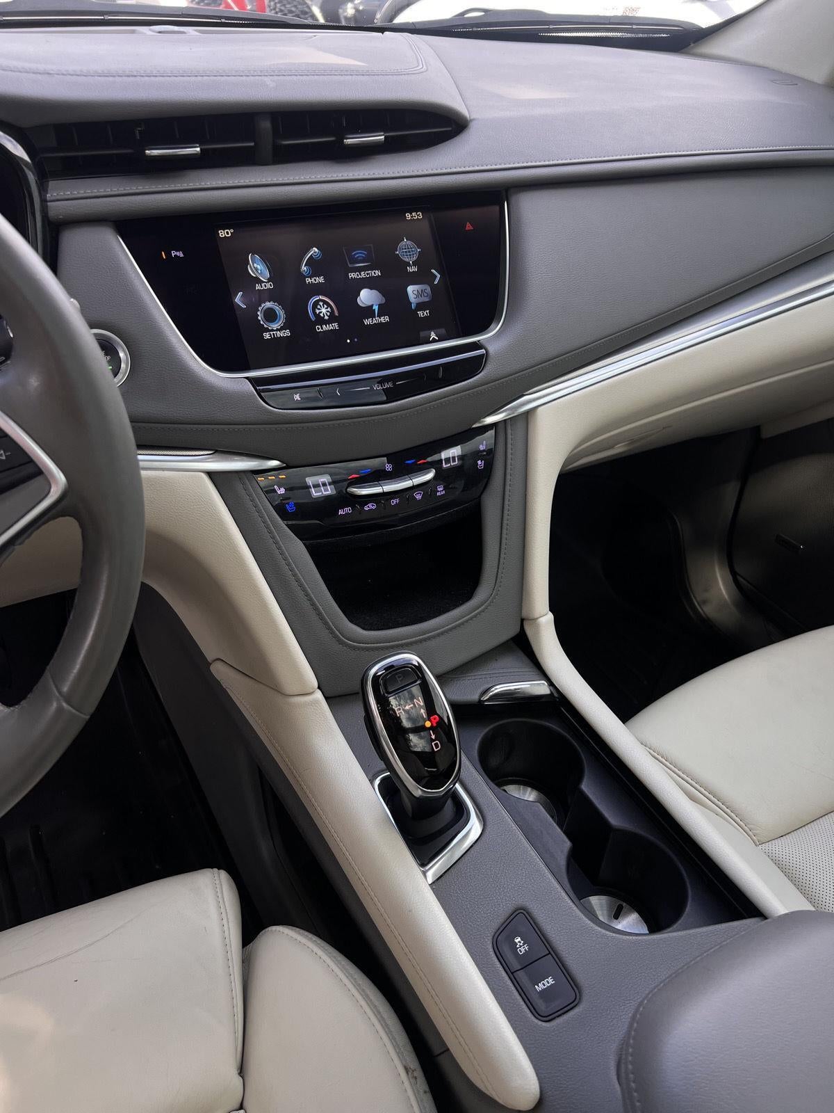 2017 Cadillac XT5 Premium Luxury FWD