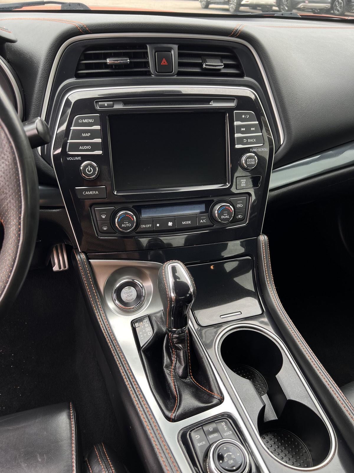 2021 Nissan Maxima SR