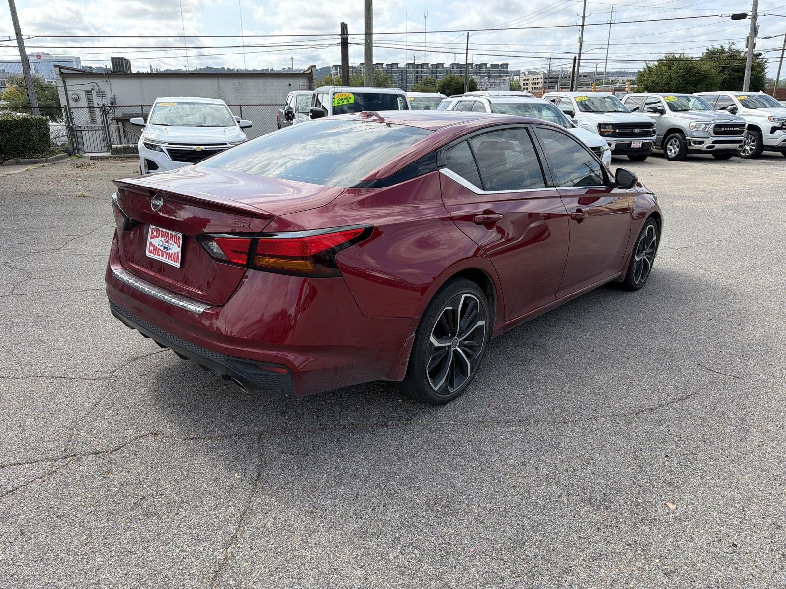 2023 Nissan Altima 2.5 SR