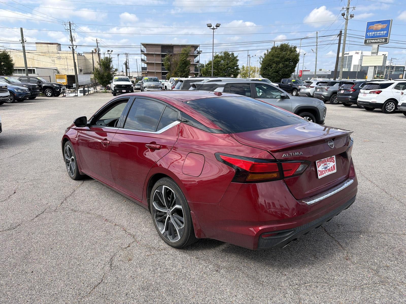 2023 Nissan Altima 2.5 SR
