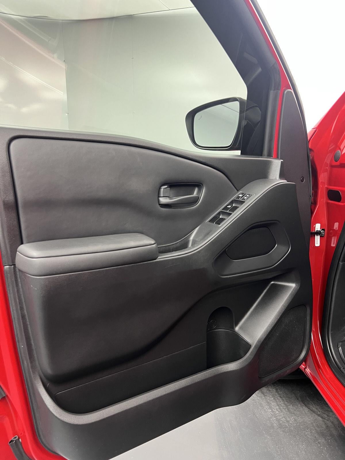 2023 Nissan Frontier S