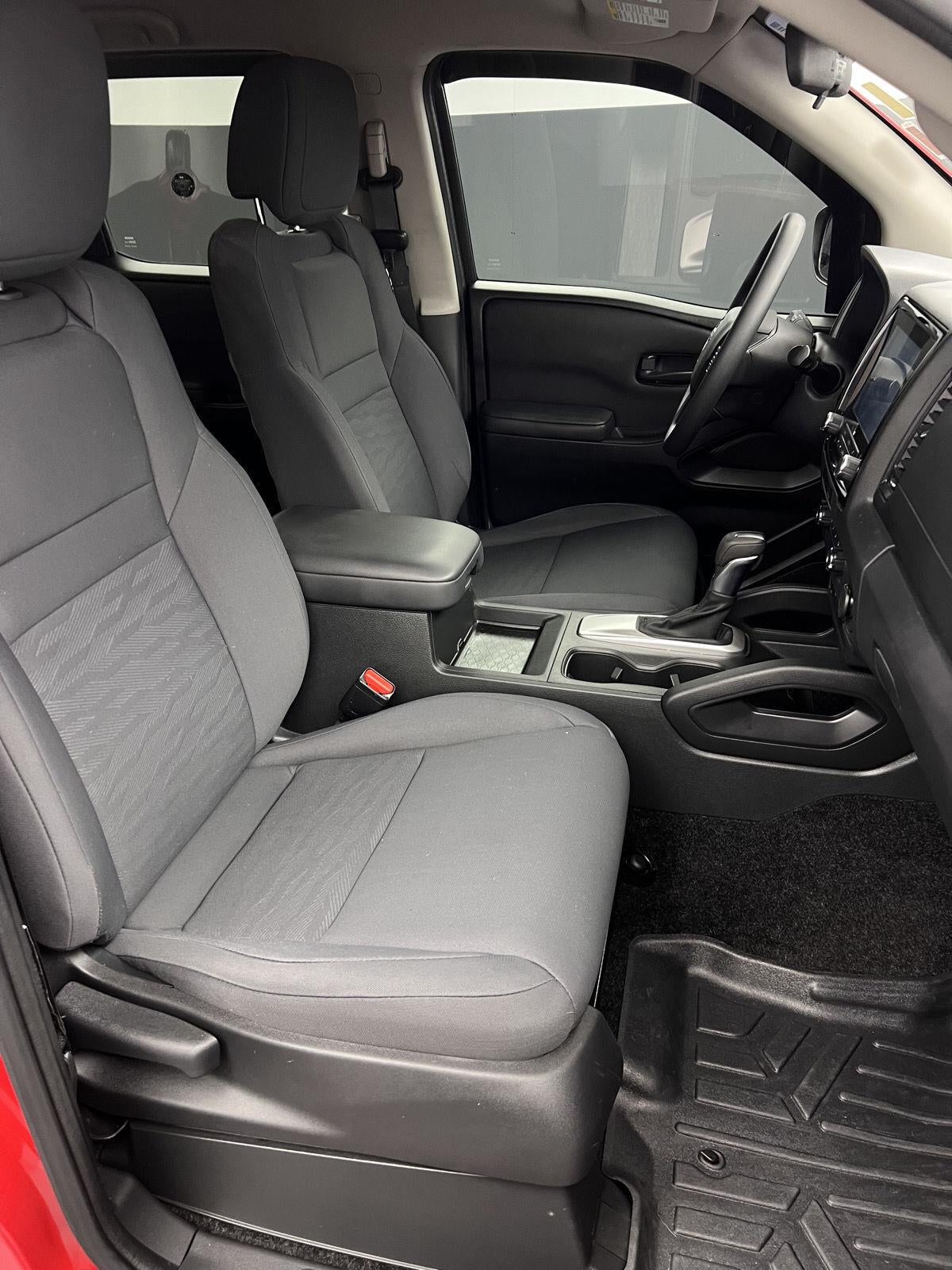 2023 Nissan Frontier S