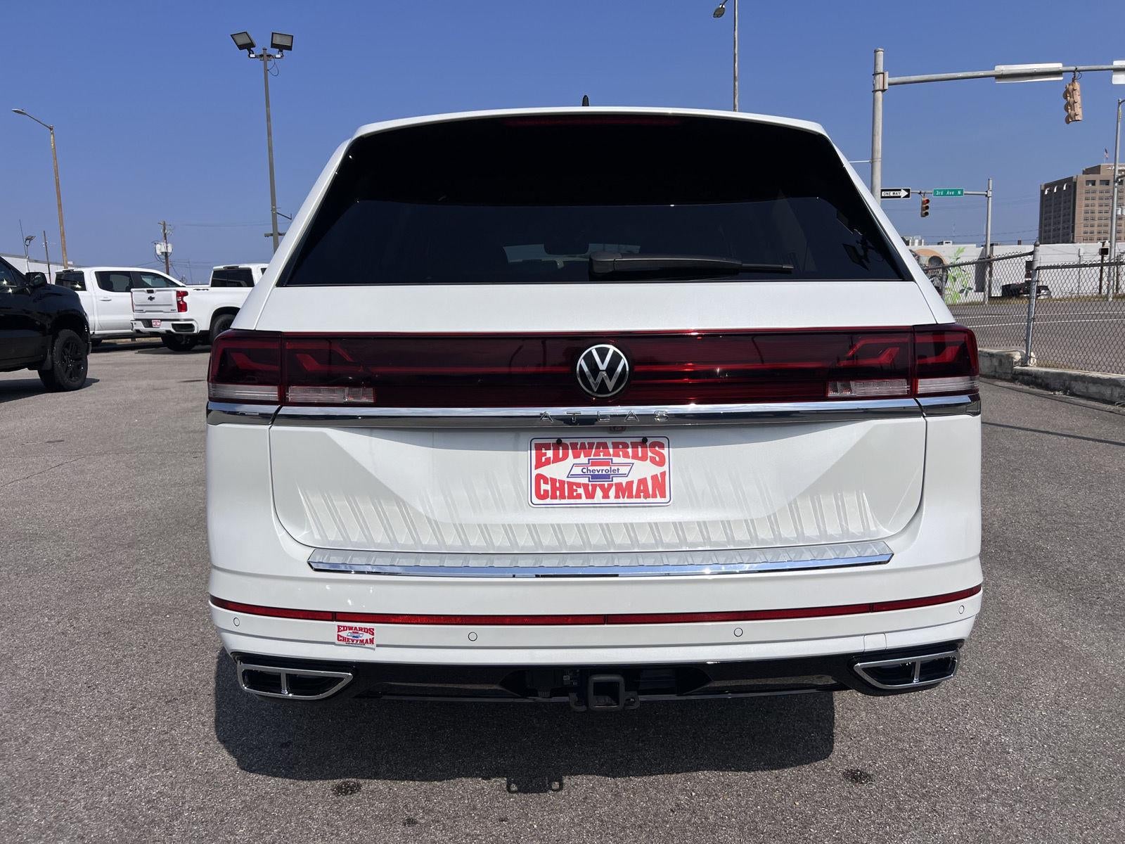 2025 Volkswagen Atlas 2.0T SEL Premium R-Line