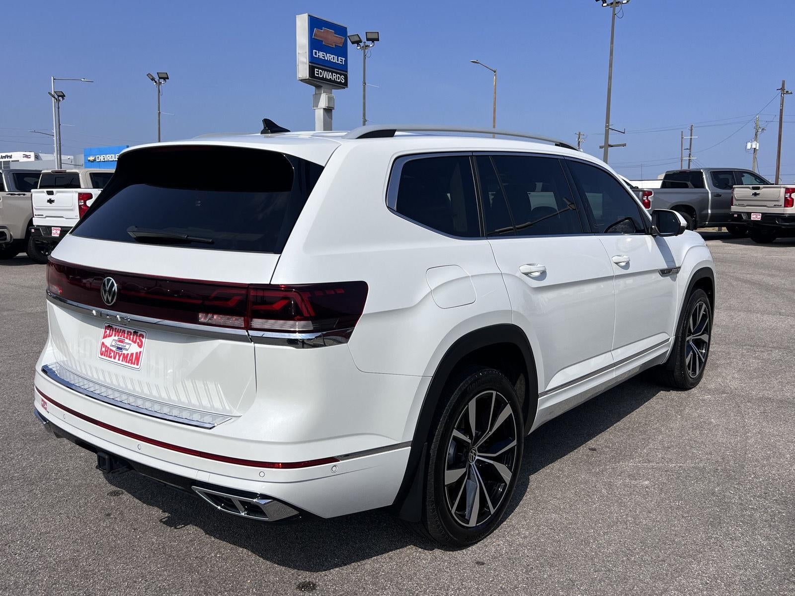 2025 Volkswagen Atlas 2.0T SEL Premium R-Line