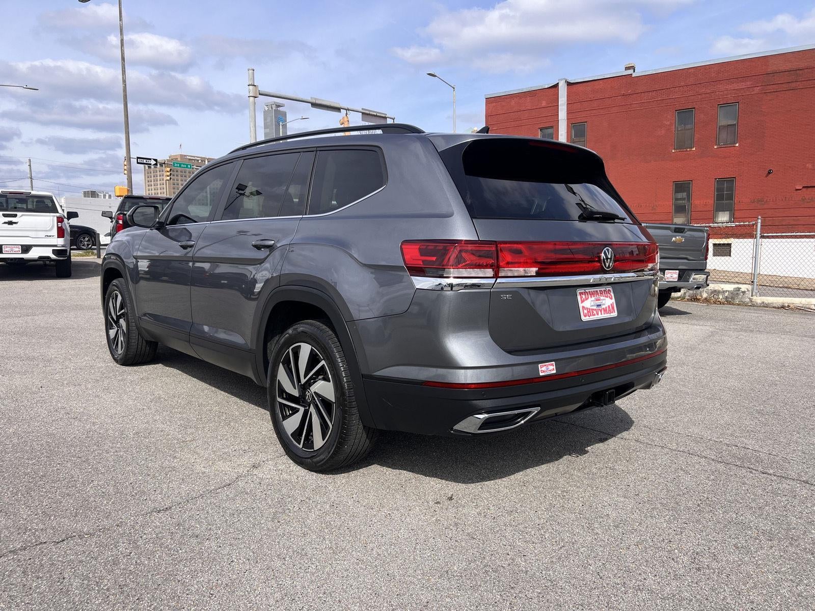 2024 Volkswagen Atlas 2.0T SE w/Technology
