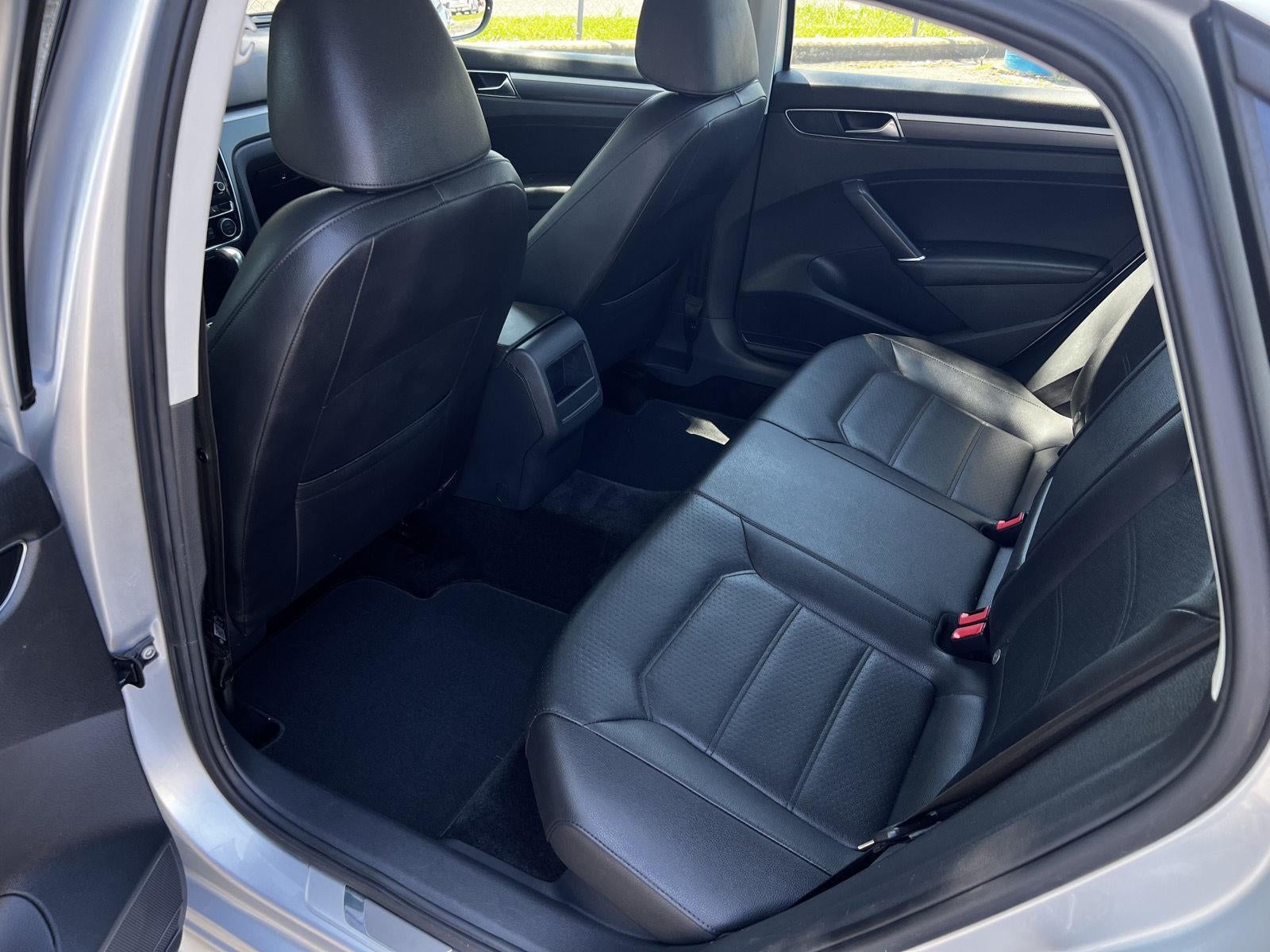 2018 Volkswagen Passat 2.0T S