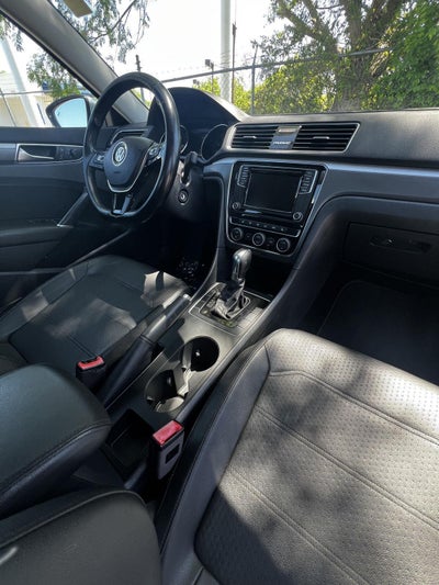 2018 Volkswagen Passat 2.0T S