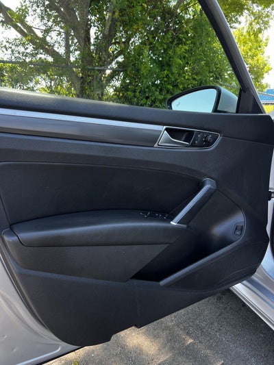 2018 Volkswagen Passat 2.0T S