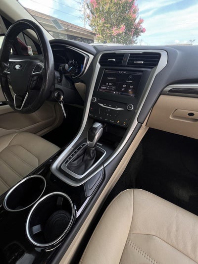 2013 Ford Fusion SE Hybrid