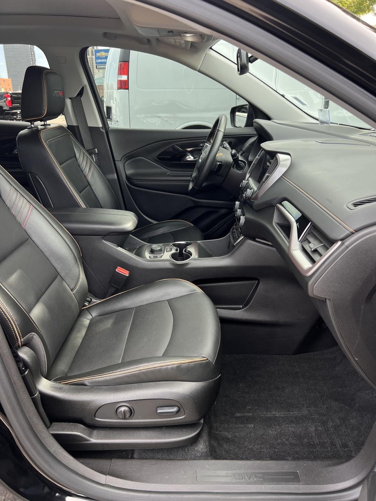 2024 GMC Terrain AT4