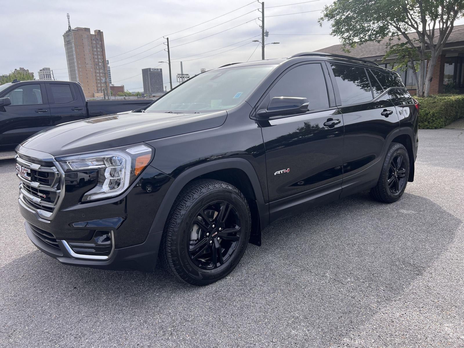 2024 GMC Terrain AT4
