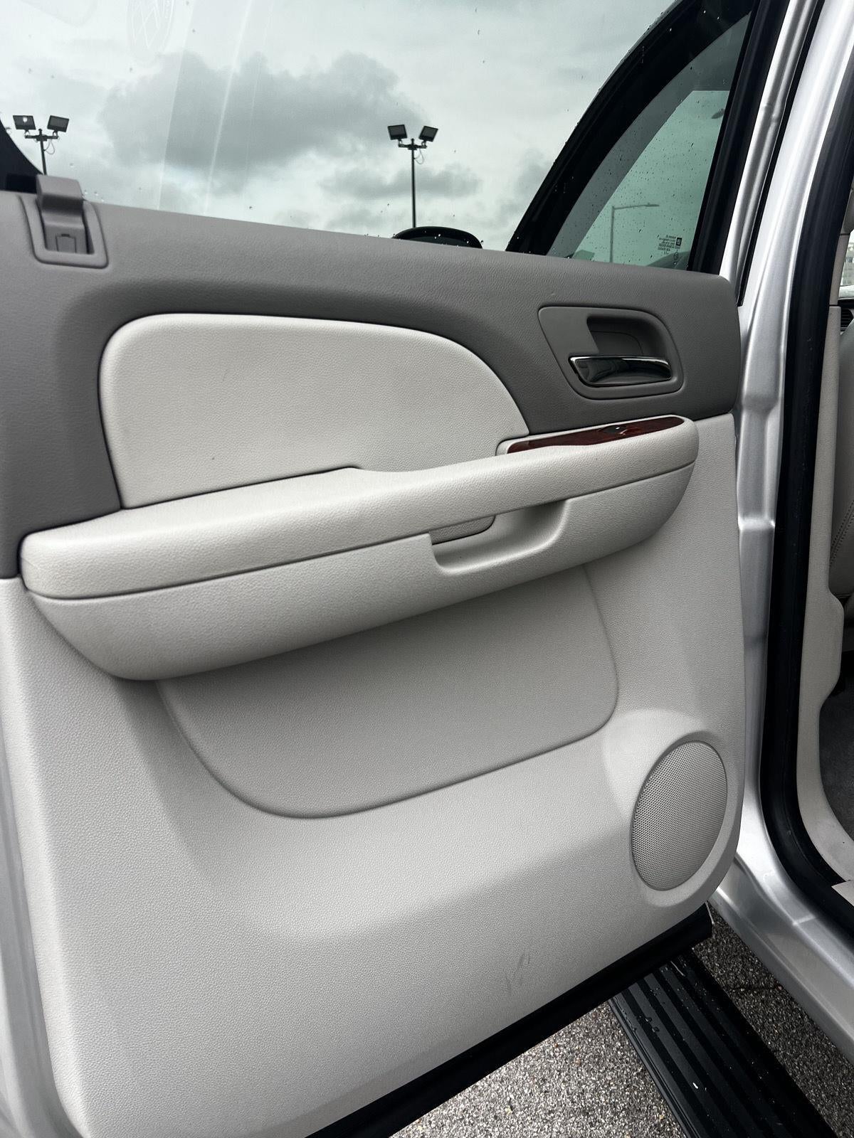 2013 Chevrolet Avalanche LTZ