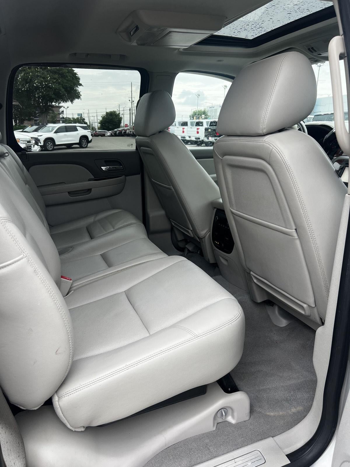 2013 Chevrolet Avalanche LTZ