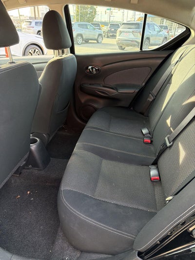 2016 Nissan Versa SV