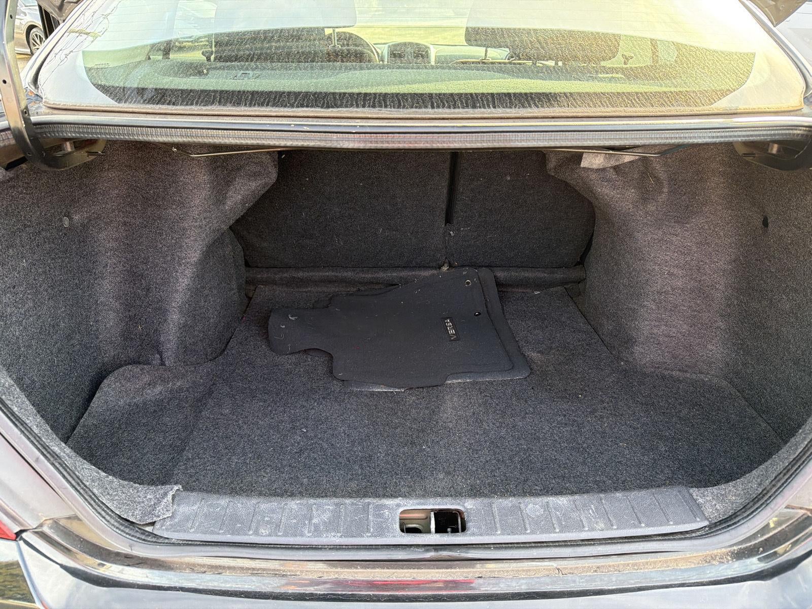 2016 Nissan Versa SV