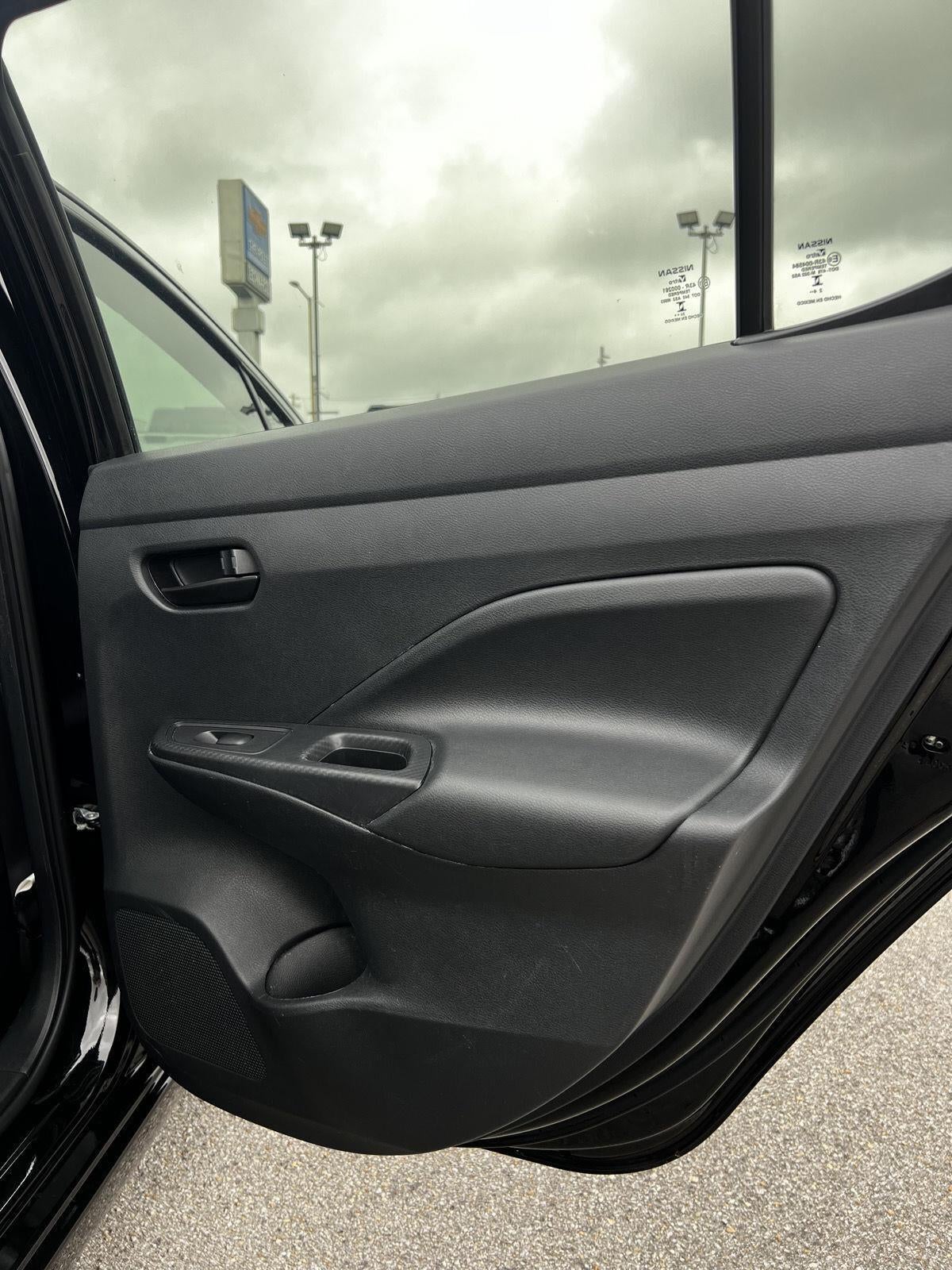 2025 Nissan Versa S