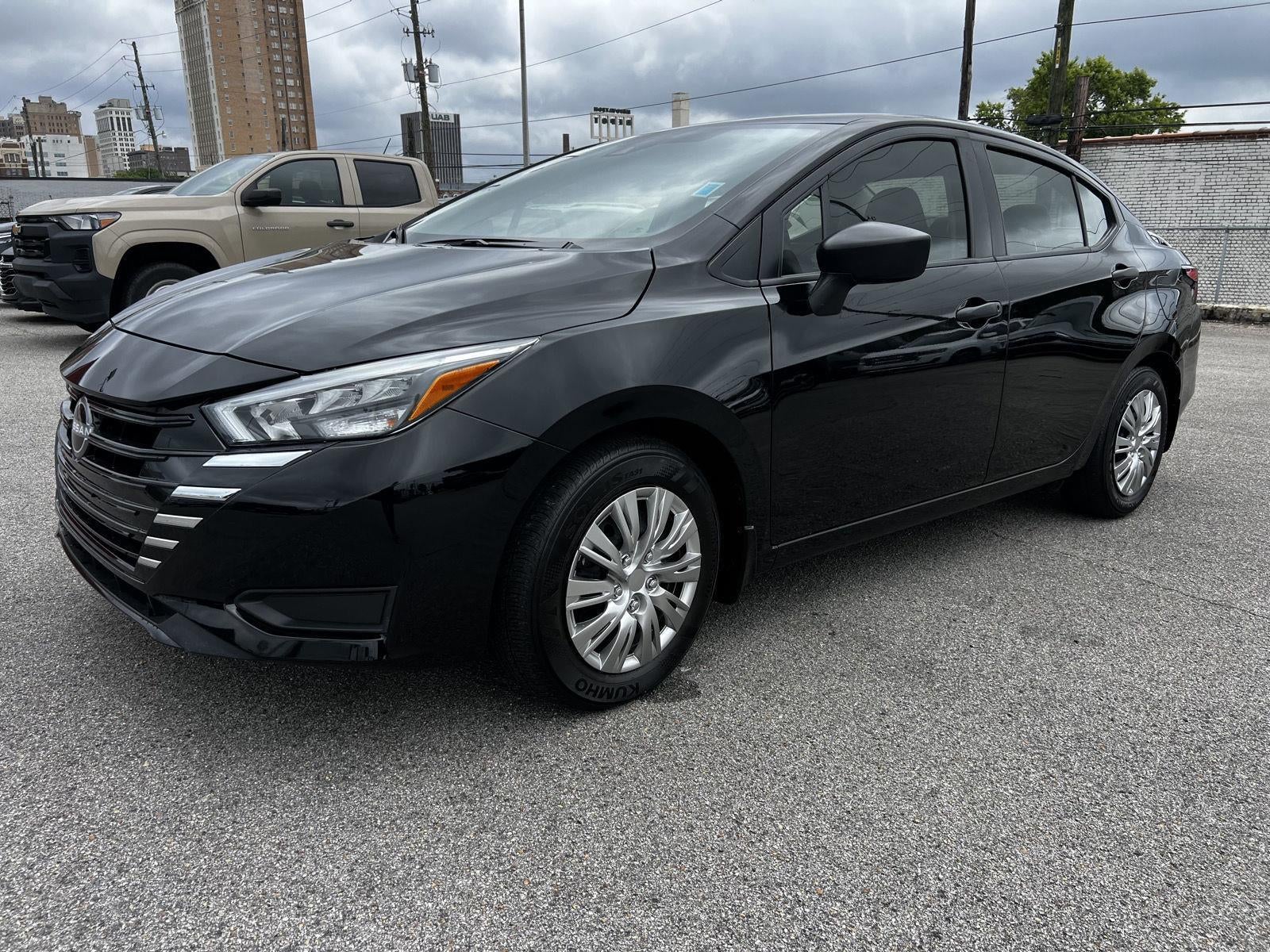2025 Nissan Versa S