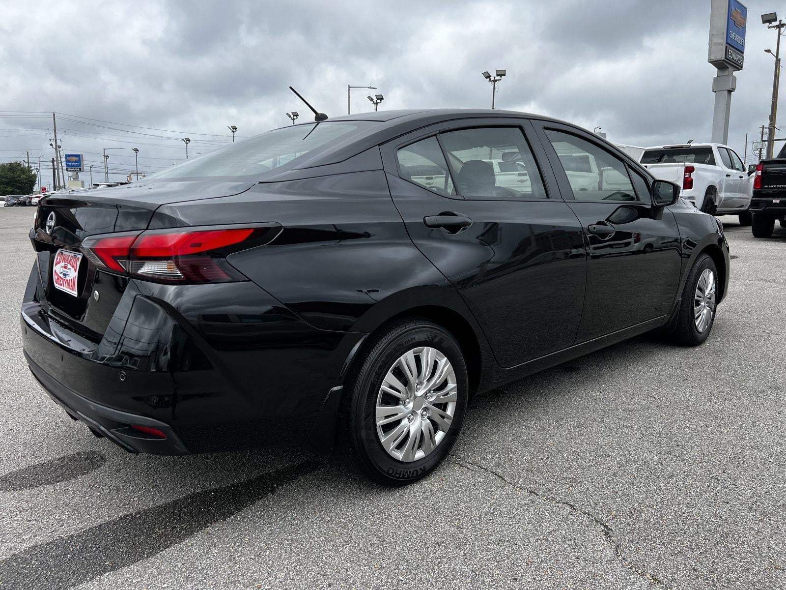 2025 Nissan Versa S