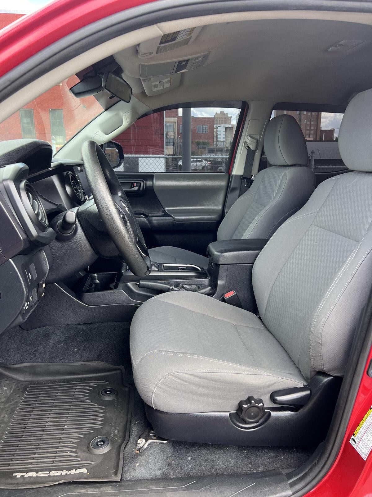 2020 Toyota Tacoma 4WD SR5